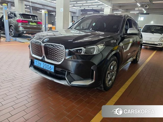BMW iX1 (U11) 2024 Черный из Кореи