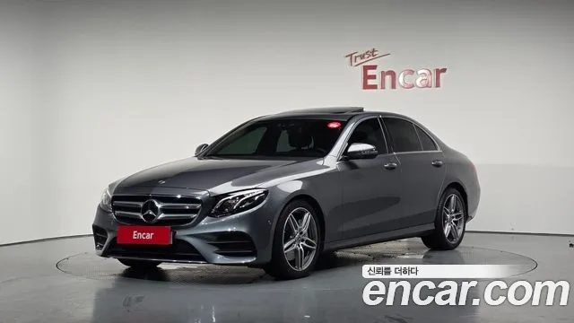 Mercedes-Benz E-Class W213 2019 Серый из Кореи