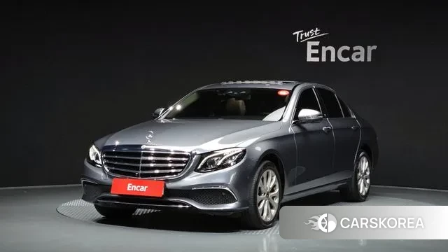 Mercedes-Benz E-Class W213 2018 Серый из Кореи