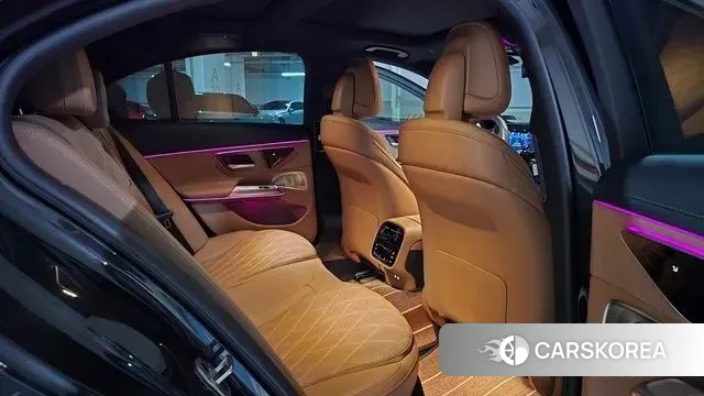 Mercedes-Benz E-Class W214 2024 Серый из Кореи