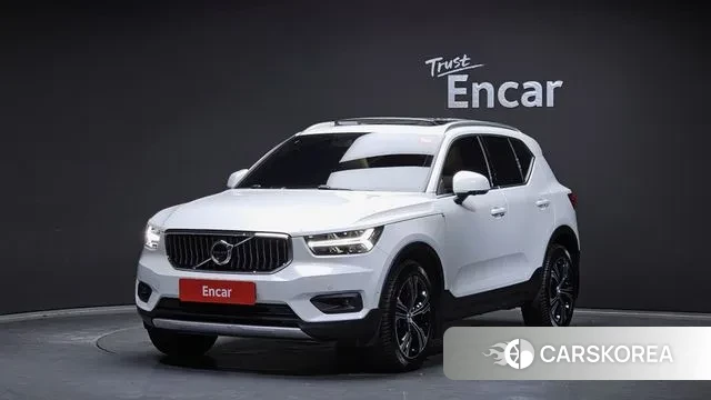 Volvo XC40 2022 Белый из Кореи