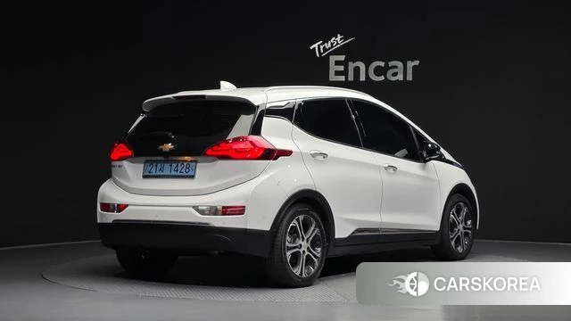 Chevrolet (GM Daewoo) Bolt EV 2018 Белый из Кореи