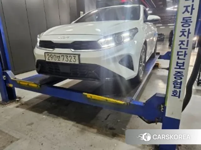 Kia The New K3 2nd generation 2021 Белый из Кореи