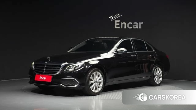 Mercedes-Benz E-Class W213 2018 Черный из Кореи