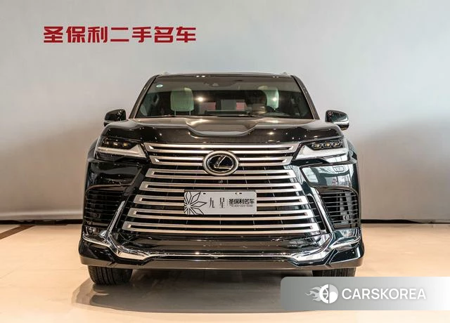 Lexus LX 2025 Черный из Китая