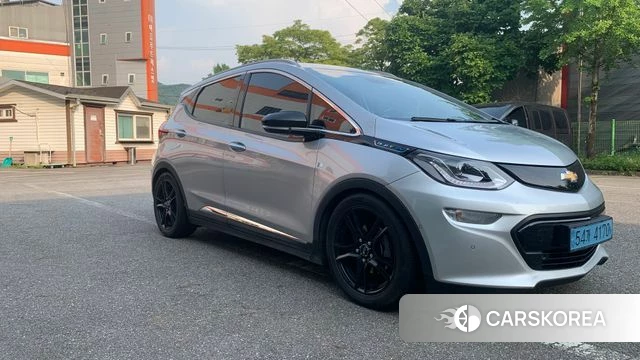 Chevrolet (GM Daewoo) Bolt EV 2019 Серебряный из Кореи