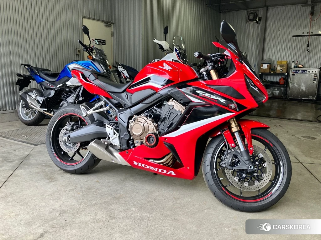 Проданный Honda CBR650R 2021 из Японии