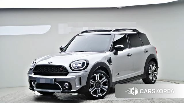 Mini Cooper S Countryman 2023 Серебристо-серый из Кореи