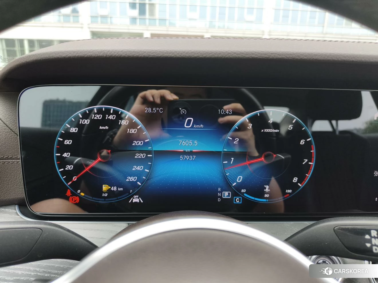 Mercedes-Benz CLS 2020 Темно-серый из Китая