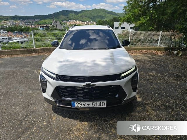 Chevrolet (GM Daewoo) Trax Crossover 2023 Белый из Кореи