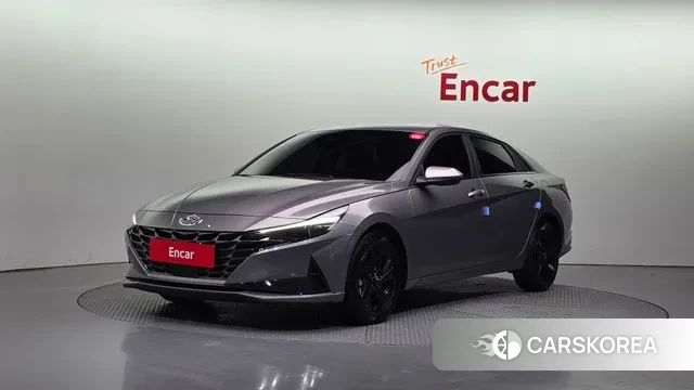 Hyundai Avante (CN7) 2023 Серебристо-серый из Кореи