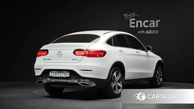 Mercedes-Benz GLC-Class X253 2019 Белый из Кореи