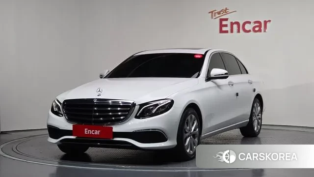 Mercedes-Benz E-Class W213 2020 Белый из Кореи