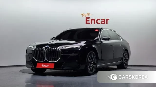 BMW 7 Series (G70) 2025 Черный из Кореи