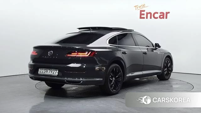 Volkswagen Arteon 2019 Серый из Кореи