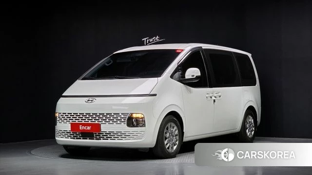 Hyundai Staria 2021 Белый из Кореи