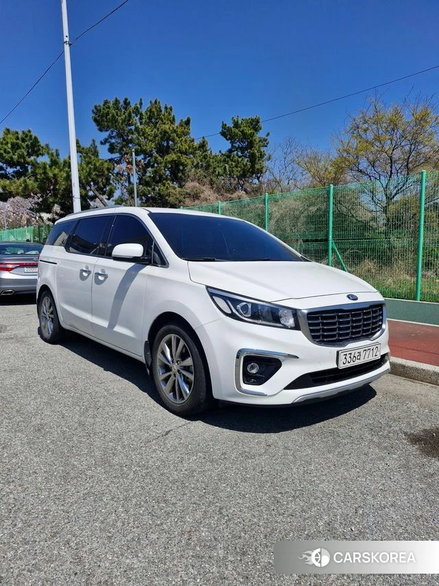 Kia The New Carnival 2019 Белый из Кореи