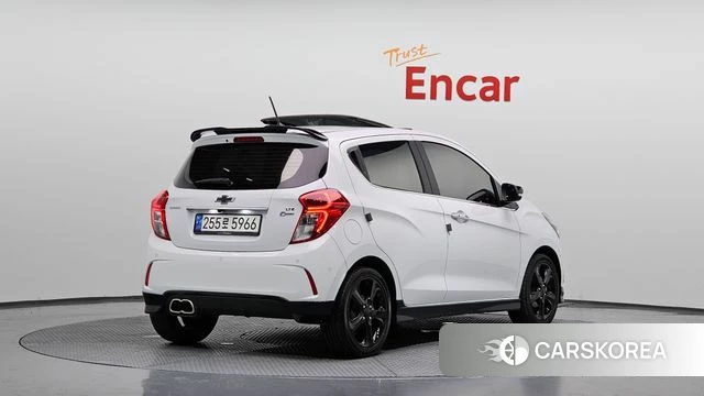 Chevrolet (GM Daewoo) The Next Spark 2018 Белый из Кореи