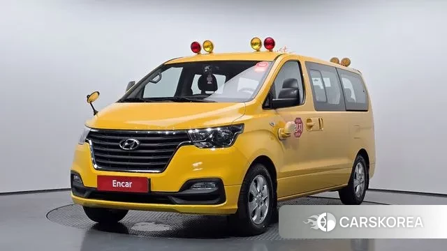 Hyundai The New Grand Starex 2021 Желтый из Кореи
