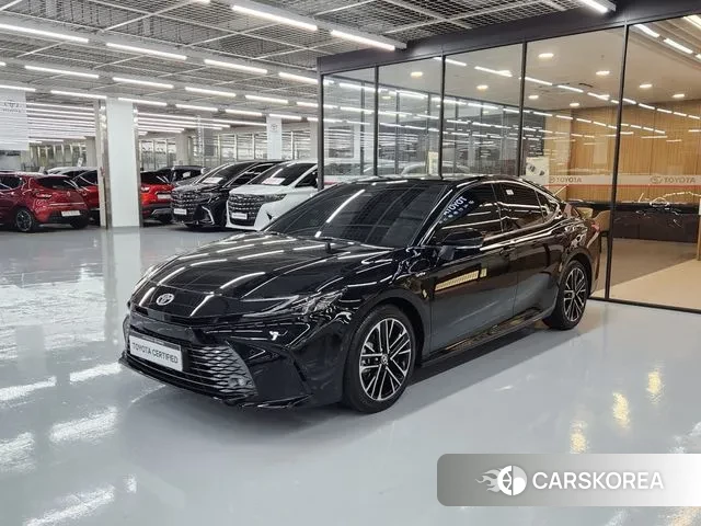 Toyota Camry (XV80) 2025 Черный из Кореи