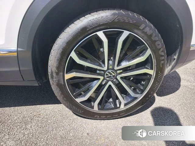 Volkswagen Exploring songs 2022 Белый из Китая