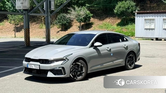 Kia The New K5 3rd generation 2025 Серебристо-серый из Кореи