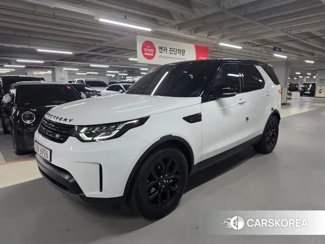 Land Rover Discovery 5 2019 Белый из Кореи