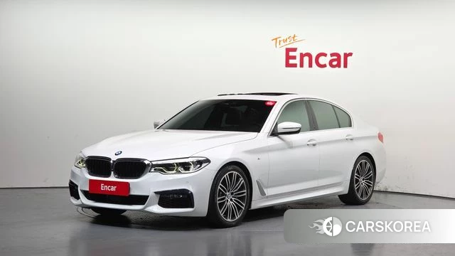 BMW 5 Series (G30) 2019 Белый из Кореи