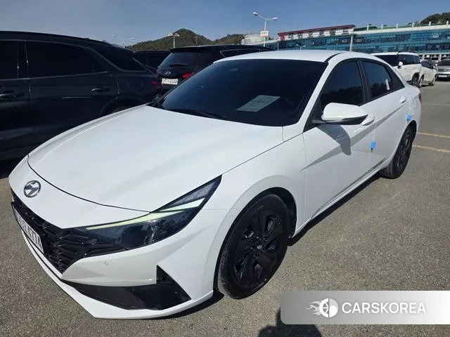 Hyundai Avante (CN7) 2022 Белый из Кореи