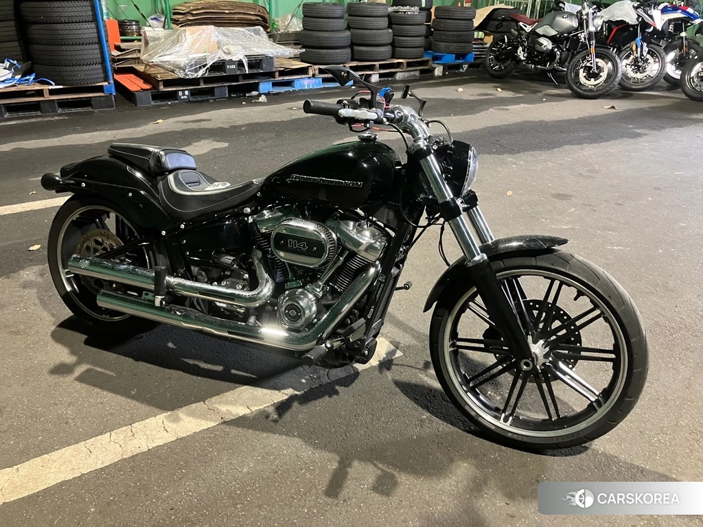 Проданный Harley-Davidson Softail Breakout FXBRS1868 2021 из Японии