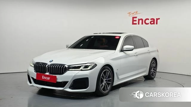 BMW 5 Series (G30) 2022 Белый из Кореи