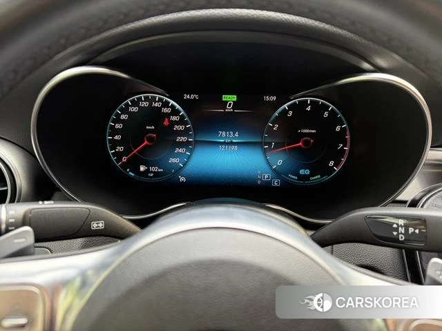 Mercedes-Benz Class C (imported) 2021 Белый из Китая