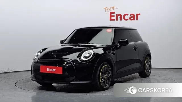 Mini Cooper Electric 2022 Черный из Кореи