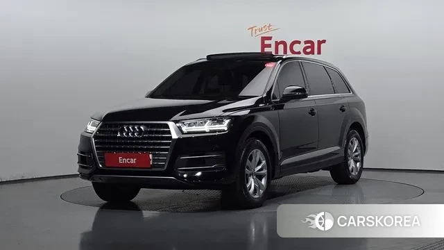 Audi Q7 (4M) 2019 Черный из Кореи