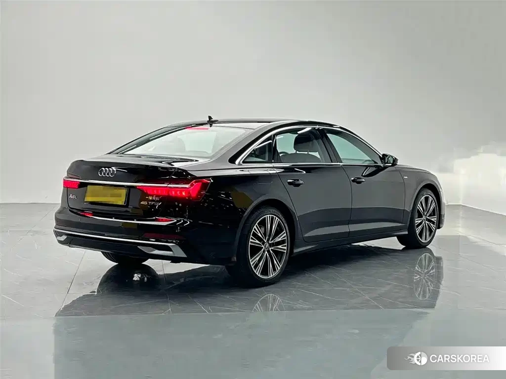 Audi A6L 2025 Черный из Китая
