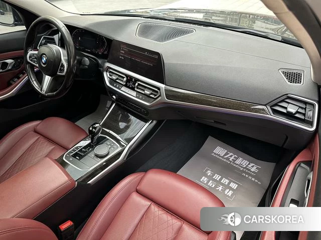 BMW 3 series 2022 Черный из Китая