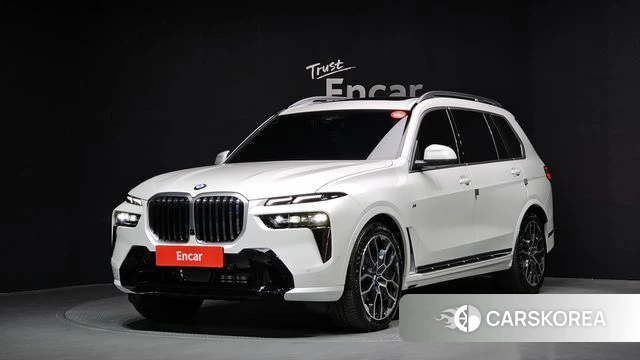BMW X7 (G07) 2024 Белый из Кореи