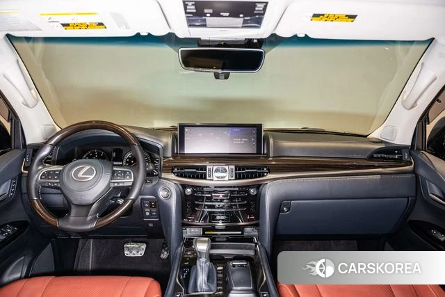 Lexus LX 2022 Черный из Китая
