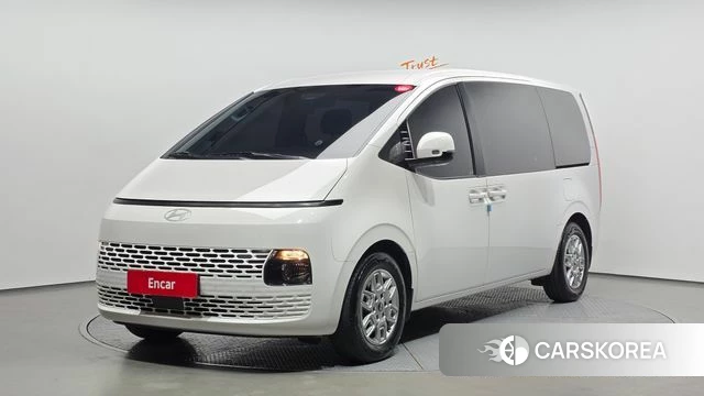 Hyundai Staria 2025 Белый из Кореи