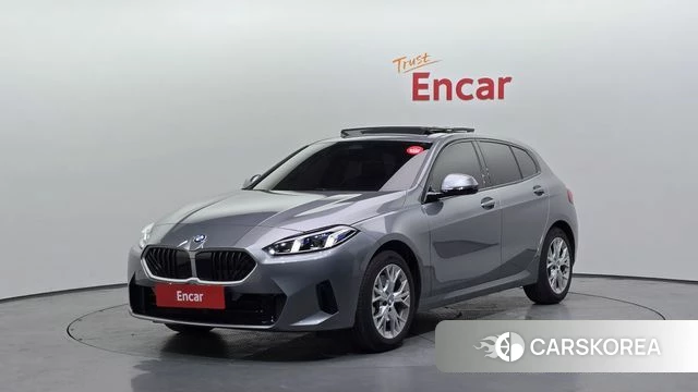 BMW 1 Series (F70) 2025 Серебристо-серый из Кореи