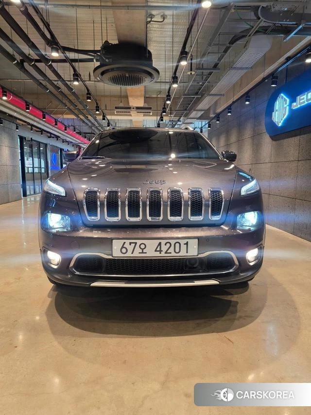 Jeep Cherokee (KL) 2018 Серый из Кореи