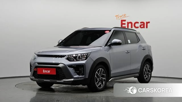 Ssangyong The New Tivoli 2023 Серебристо-серый из Кореи