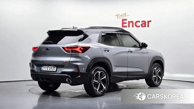 Chevrolet (GM Daewoo) Trailblazer 2023 Серый из Кореи