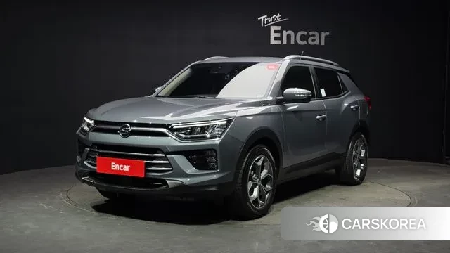Ssangyong Beautiful Korando 2019 Серебристо-серый из Кореи