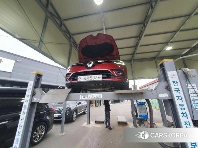 Renault Korea (Samsung) Clio 2019 Красный из Кореи