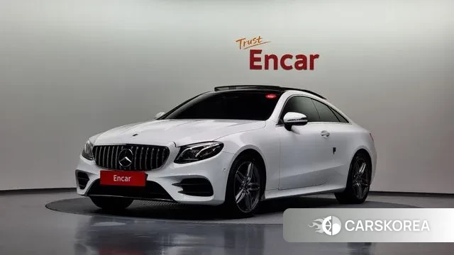 Mercedes-Benz E-Class W213 2019 Белый из Кореи