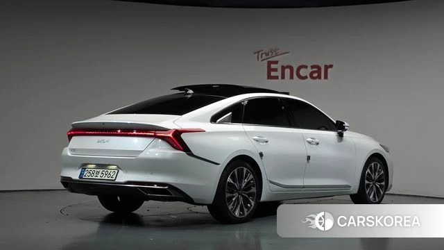 Kia K8 2022 Белый из Кореи
