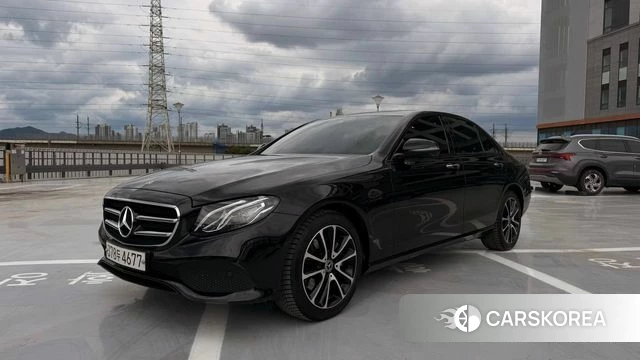 Mercedes-Benz E-Class W213 2020 Черный из Кореи