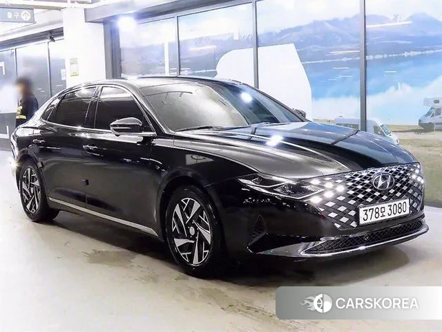 Hyundai The New Grandeur IG Hybrid 2022 Черный из Кореи