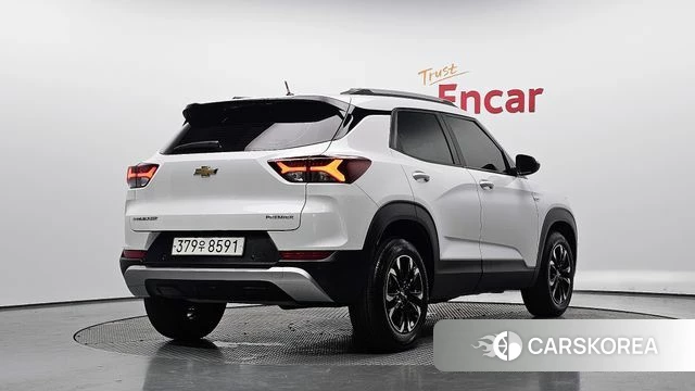 Chevrolet (GM Daewoo) Trailblazer 2022 Белый из Кореи